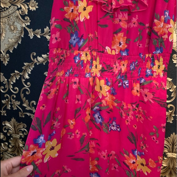 🦇 Vintage Old Navy Floral Maxi Dress 🦇 - Picture 3 of 4